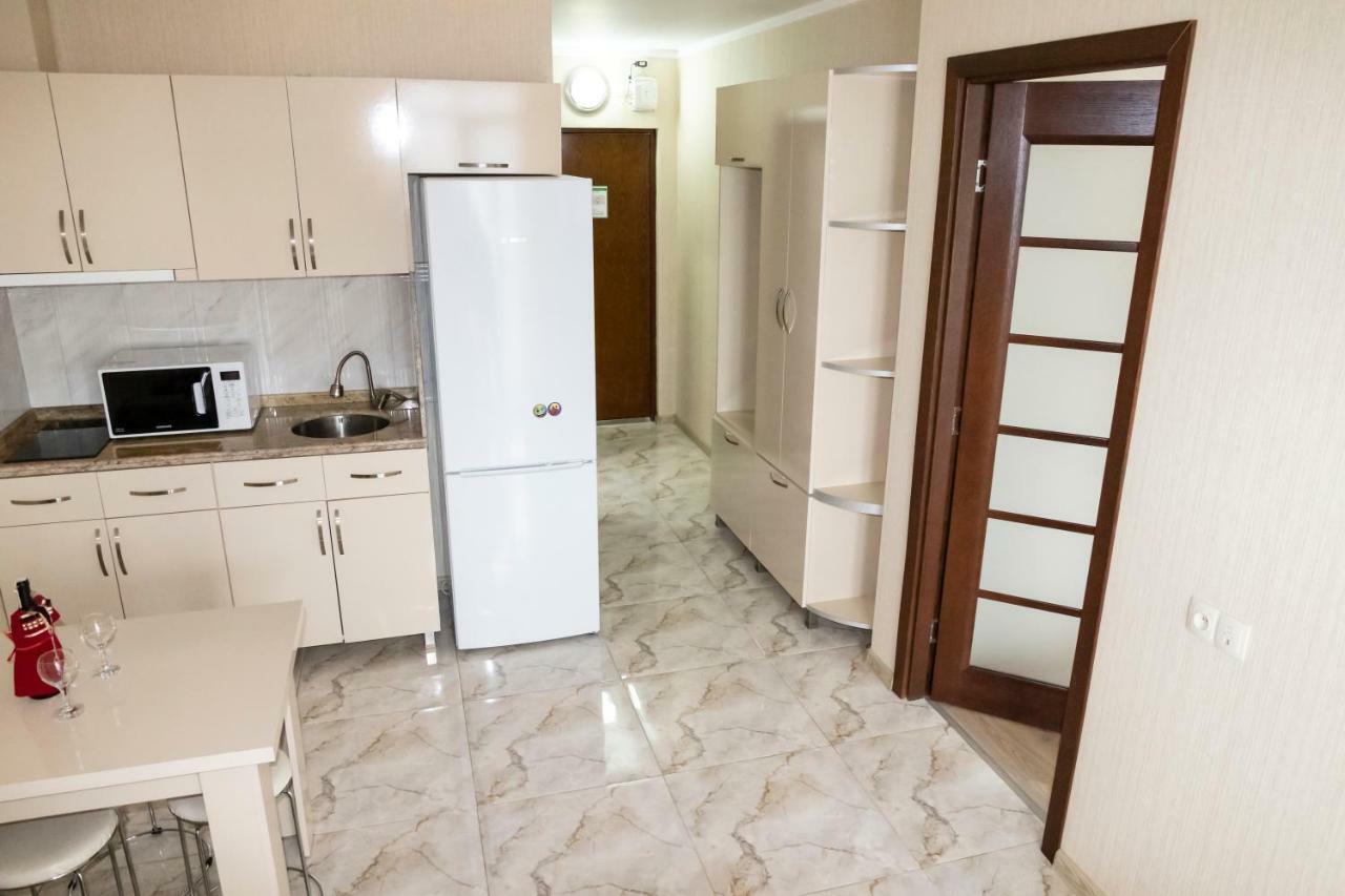 Batumi Orbi Residence Lux Buitenkant foto
