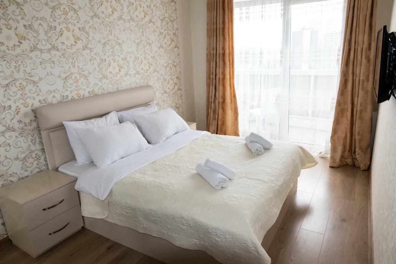Batumi Orbi Residence Lux Buitenkant foto